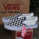 Vans Ru